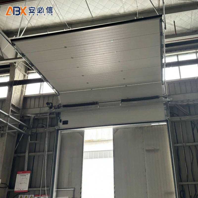 河源快速滑升门